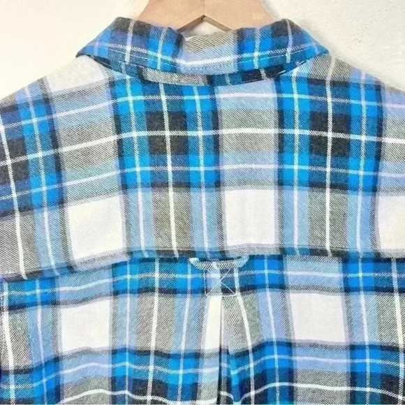 American Eagle Women’s AHHMAZING Blue Plaid Flannel Size X-Small - Picture 6 of 12